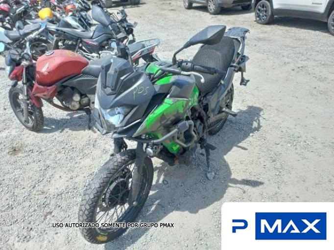 KAWASAKI VERSYS-X 18/18