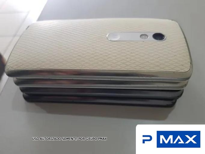 5 Celular  Motorola  X